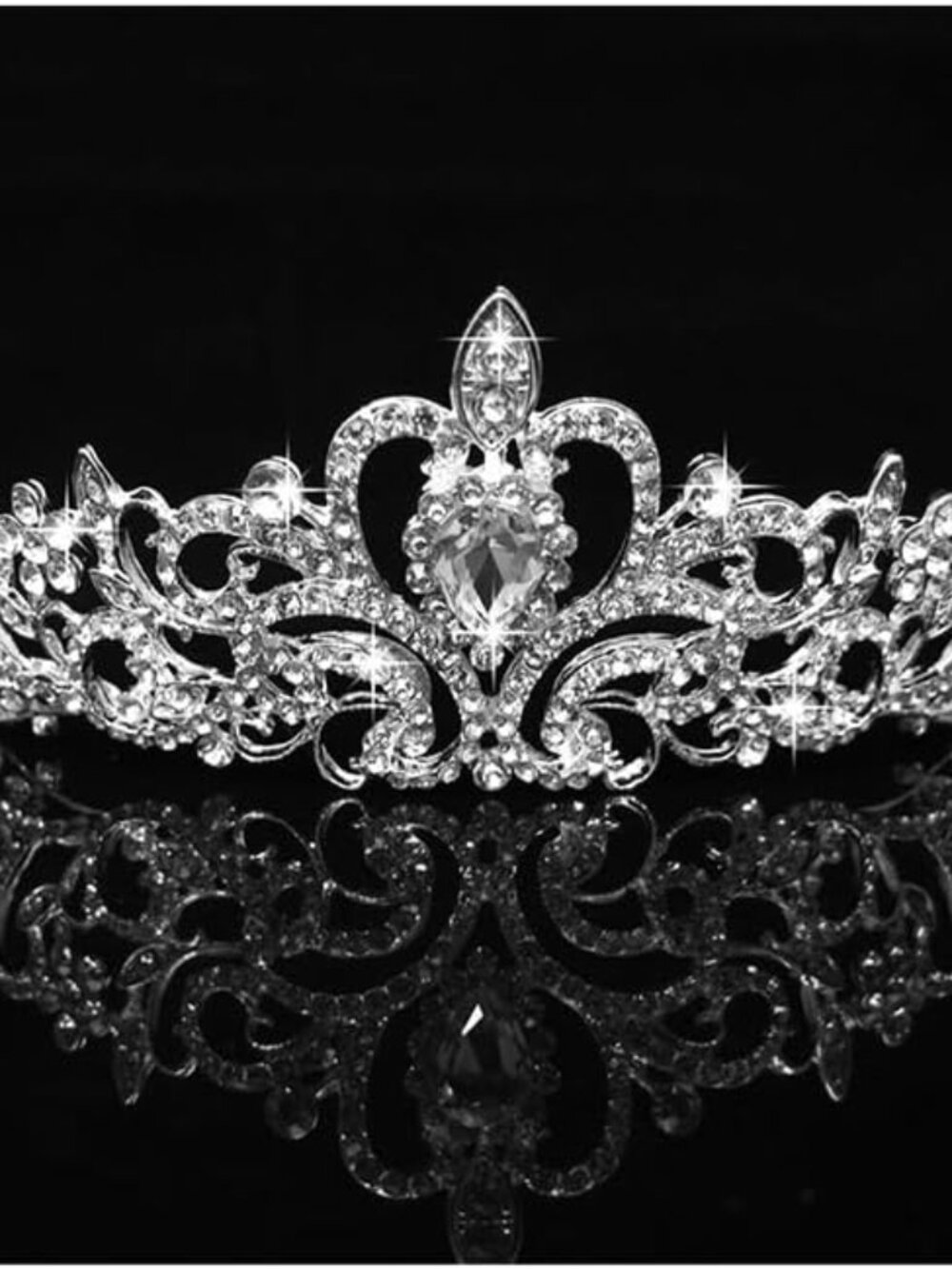 Tiaras and Crowns for Women Silver Crystal Rhinestone Queen Bride Bridal Wedding